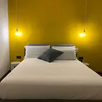 بيت ضيافة Cellamare & نابولي