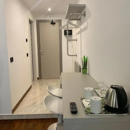 Cellamare & Guest house 4*